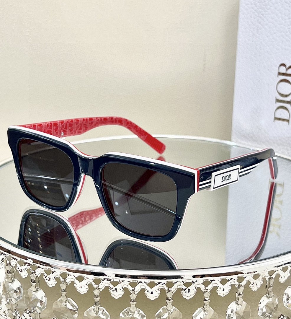 Other DIORMODEL:DiorB23 S1I SIZE:53