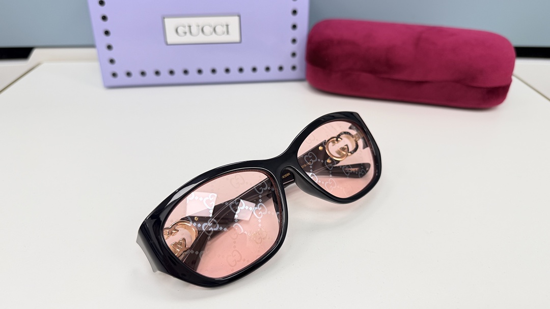 Other GUCCI GG1826SK - Image 4