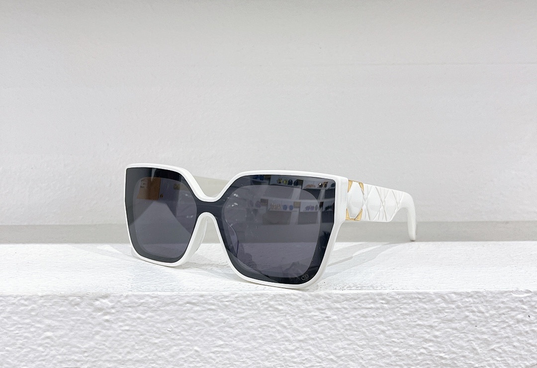 Other DIORMODEL:S2FSIZE:53