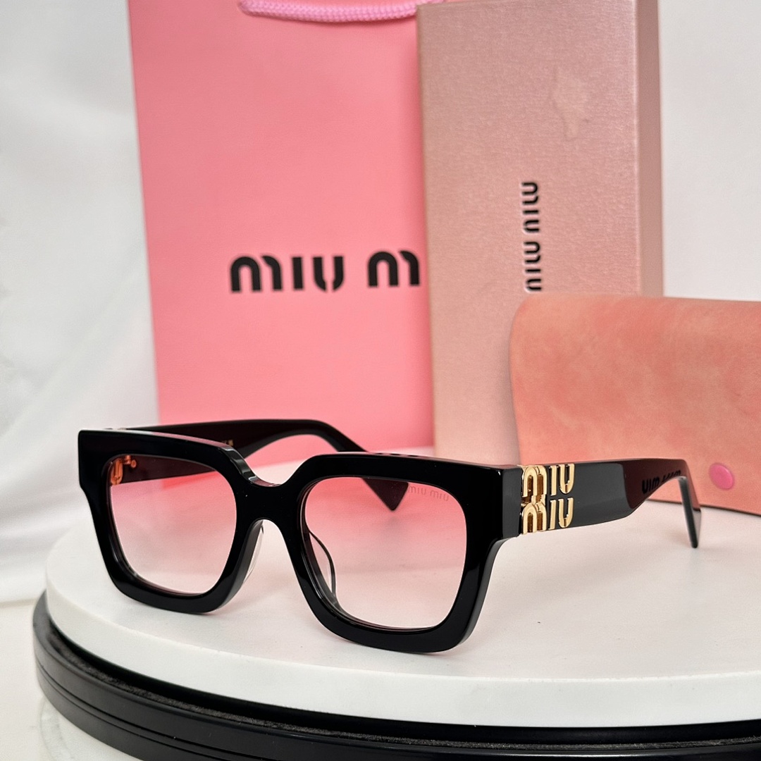 Miu Miu MODELSM 117ysSIZE:57 - Image 9