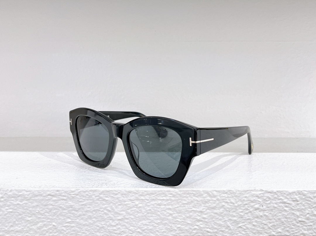 Other TOM FORDMODEL:TF1083SIZE:52