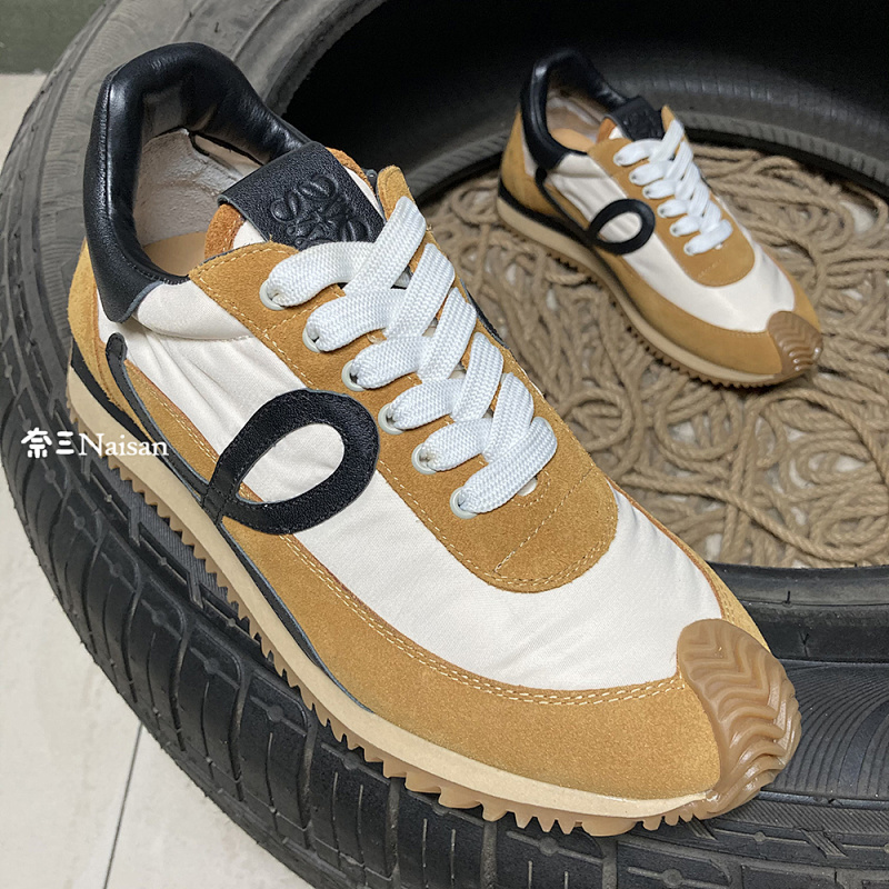 Flow Runner In Suede, photo 1
