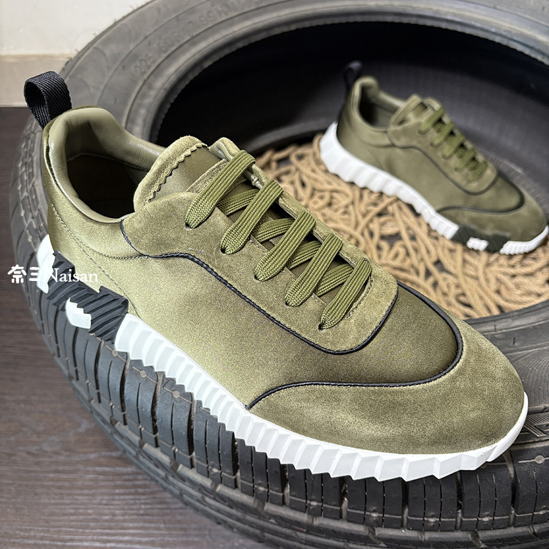 ▶ Hermes Sneakers, photo 1