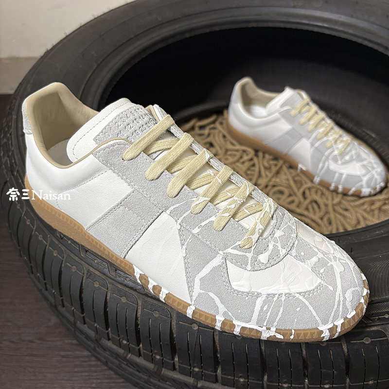▶ Replica Sneakers, photo 1
