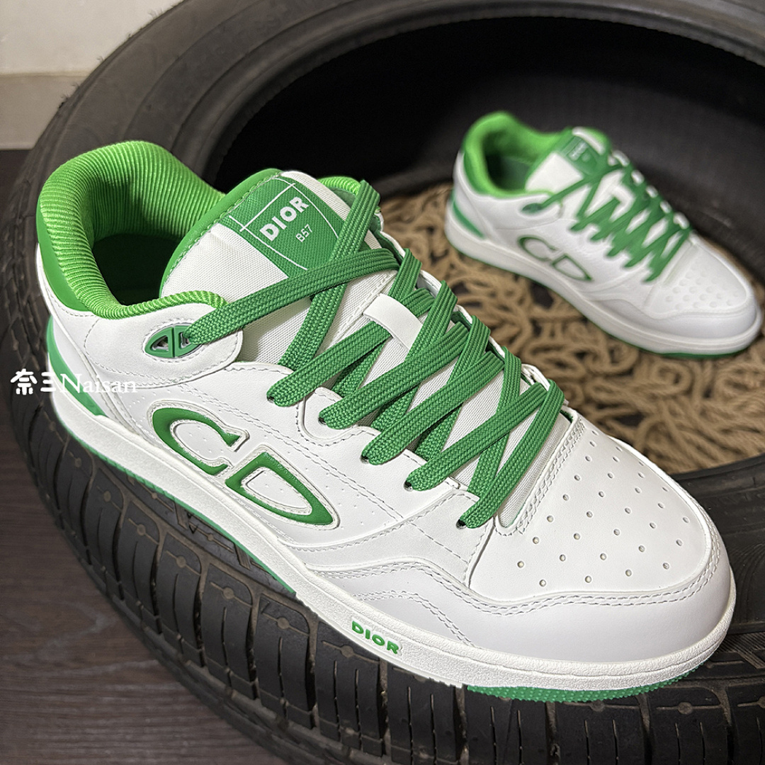 ▶ Low-Top Sneaker, photo 1