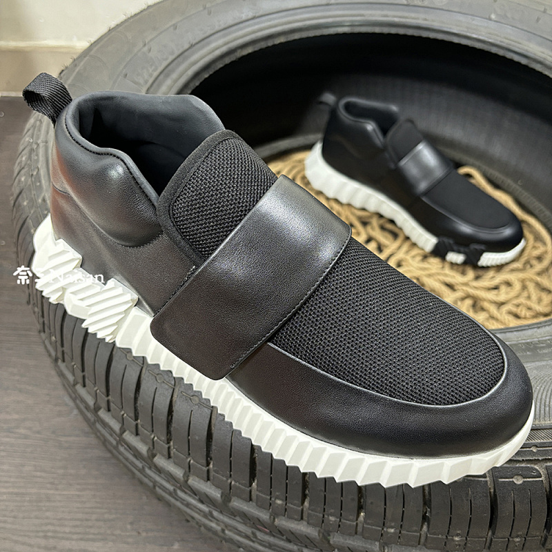 ▶ Hermes Sneakers, photo 1