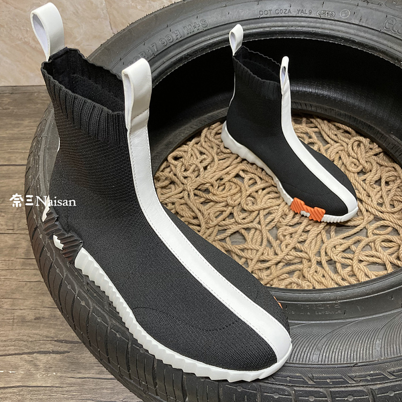 ▶ Hermes Sneakers, photo 1