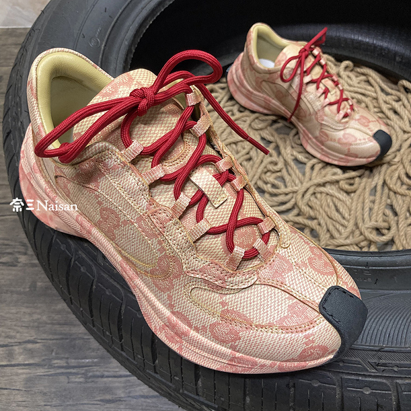 ▶ Gucci Run Sneaker, photo 1