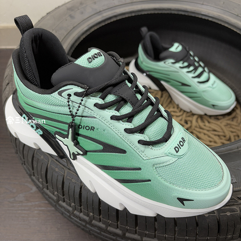 ▶ Blade Sneaker, photo 1
