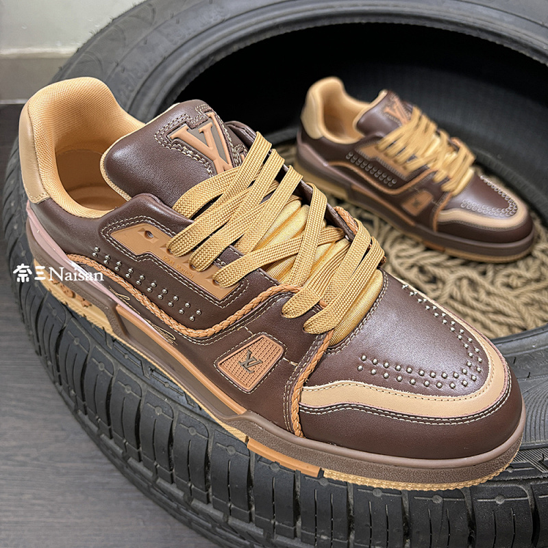 ▶ 1V Trainer Sneaker, photo 1