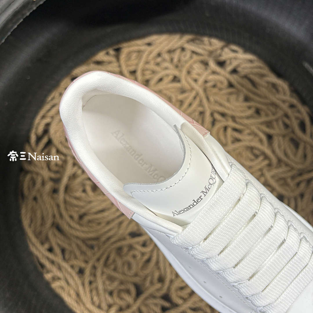 Christian Louboutin Alexander McQueen Sneaker - Image 15