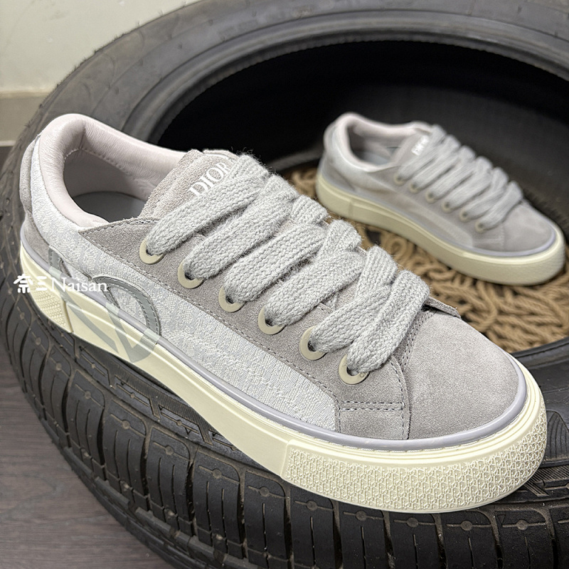 Product Product, photo 1