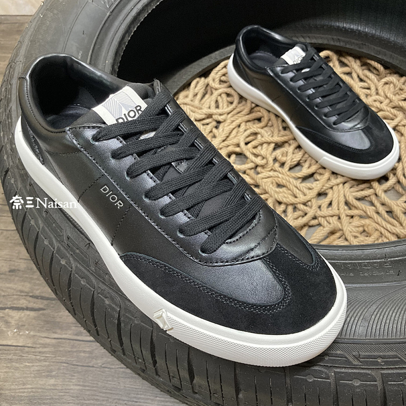 Product Product, photo 1