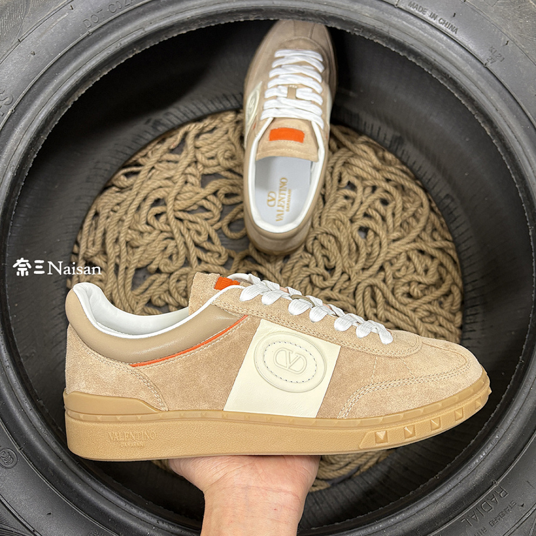 ▶ UPVILLAGE LOW - Image 8