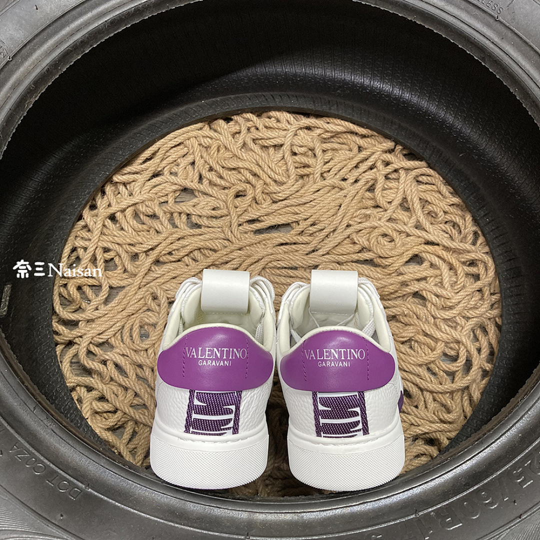 ▶ VL7N LOW-TOP SNEAKER - Image 9