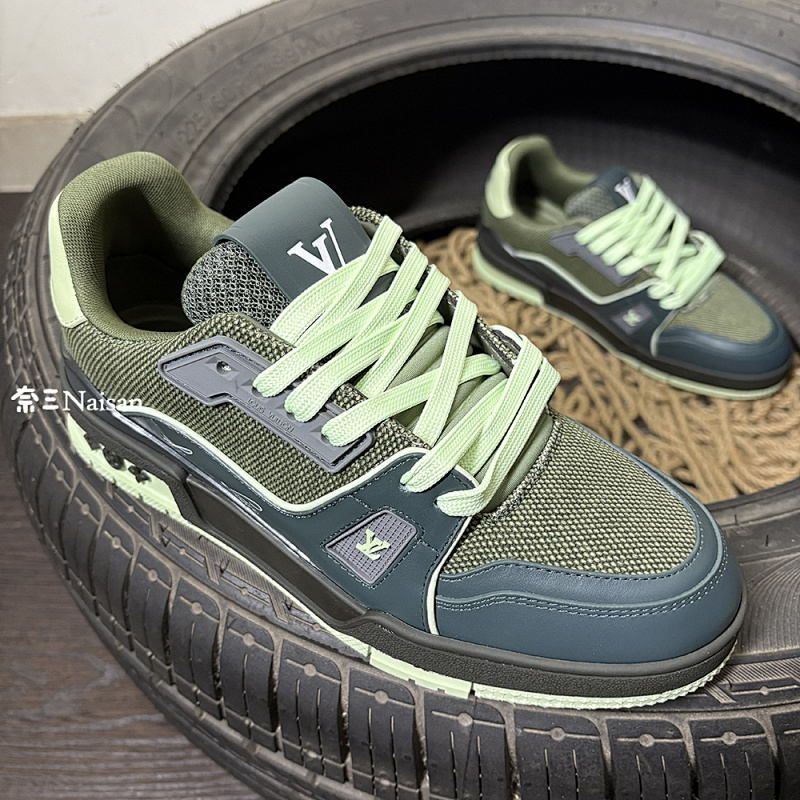 ▶ 1V Trainer Sneaker, photo 1