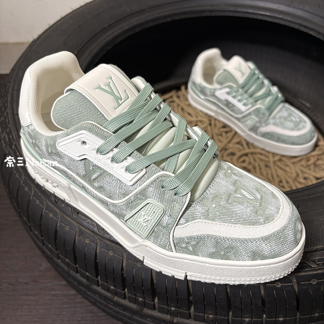 ▶ 1V Trainer Sneaker, photo 1