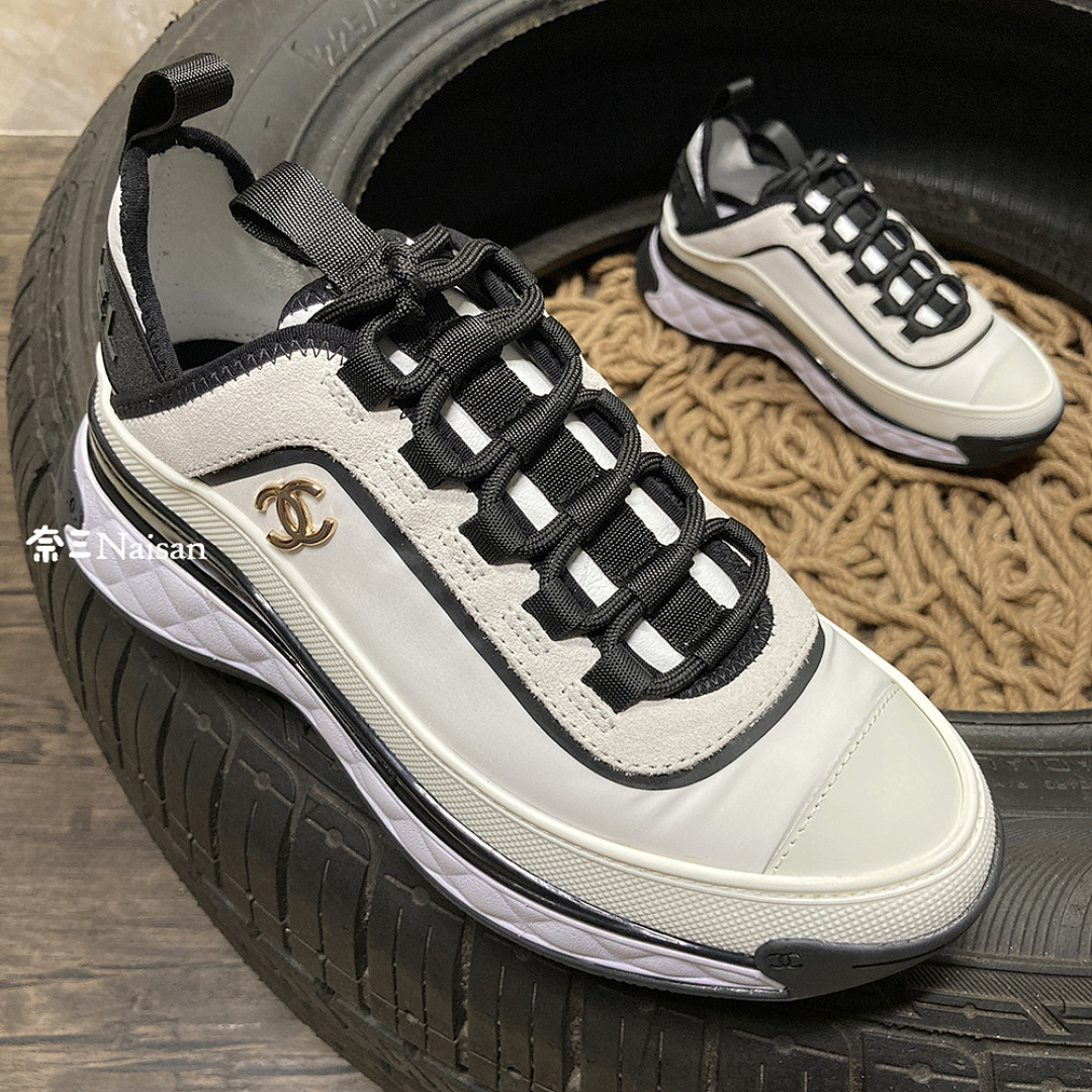 ▶ CHANEL Sneaker, photo 1