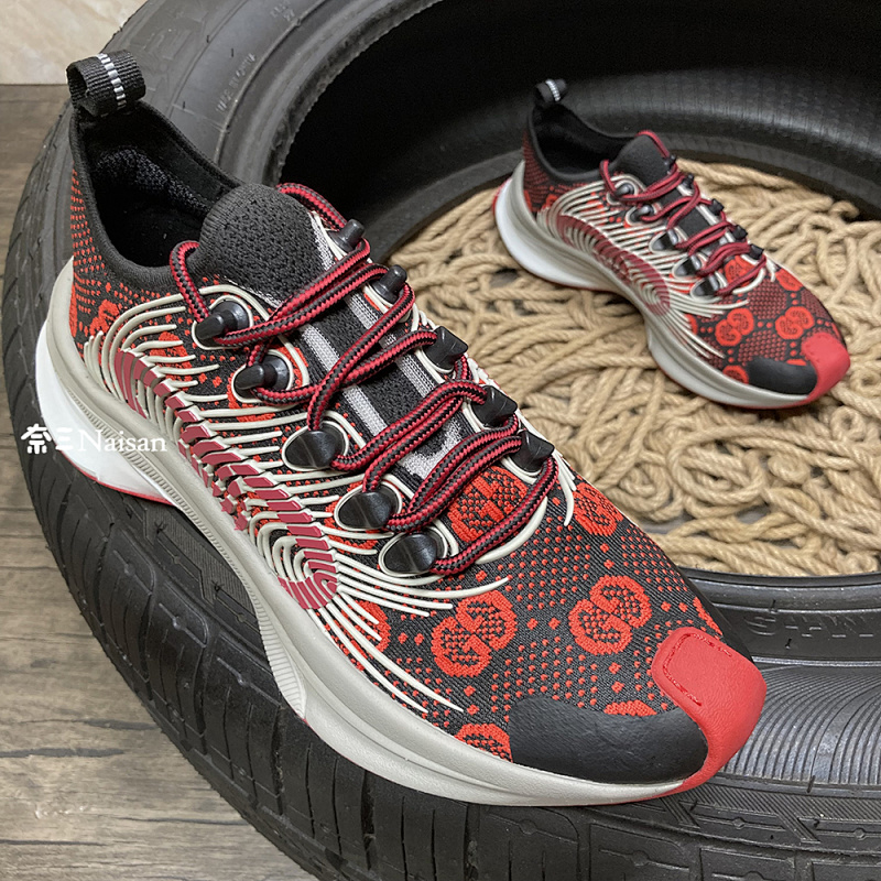 ▶ Gucci Run Sneaker, photo 1