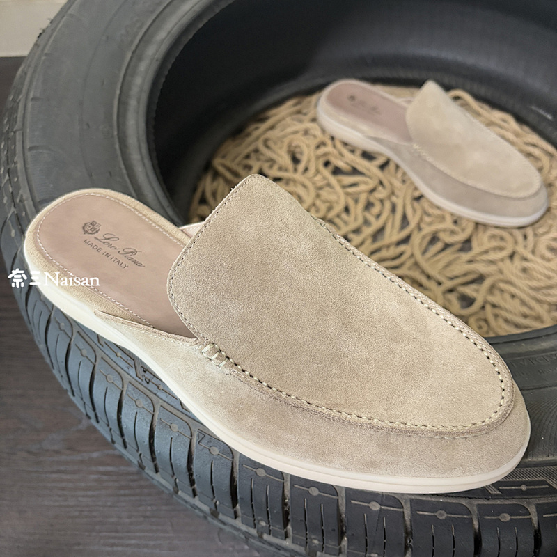 Chanel Charms Walk Babouche Loafer, photo 1