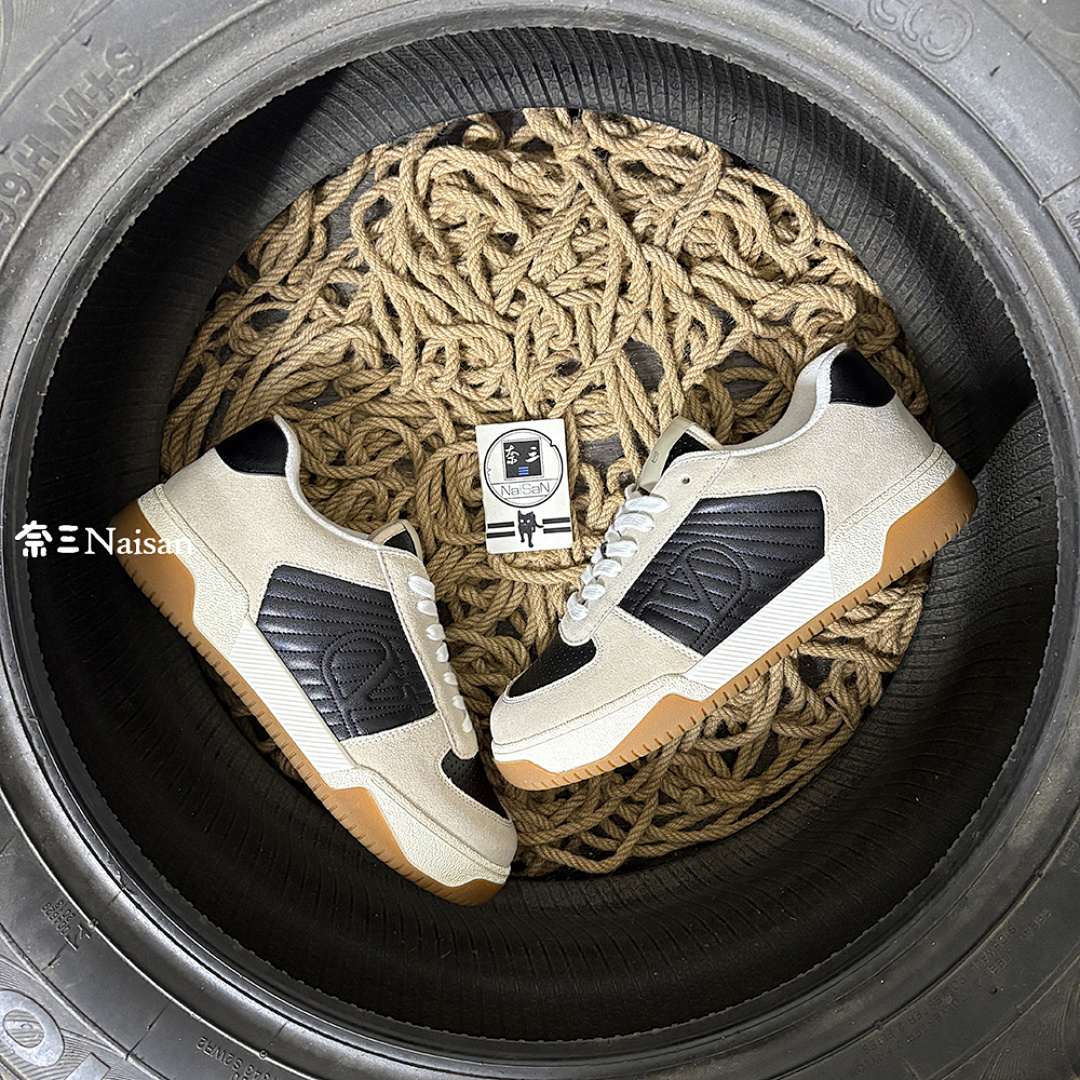 ▶ Sparry Trainer - Image 3