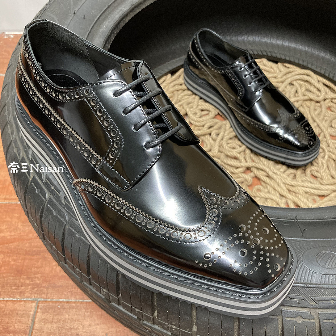 ▶ 002 Prada Loafers, photo 1