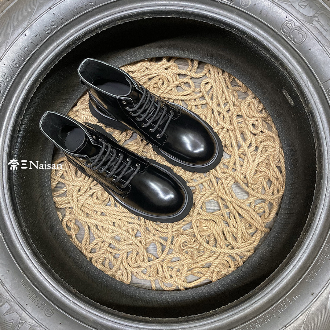 ▶ Tread Slick Boot - Image 5