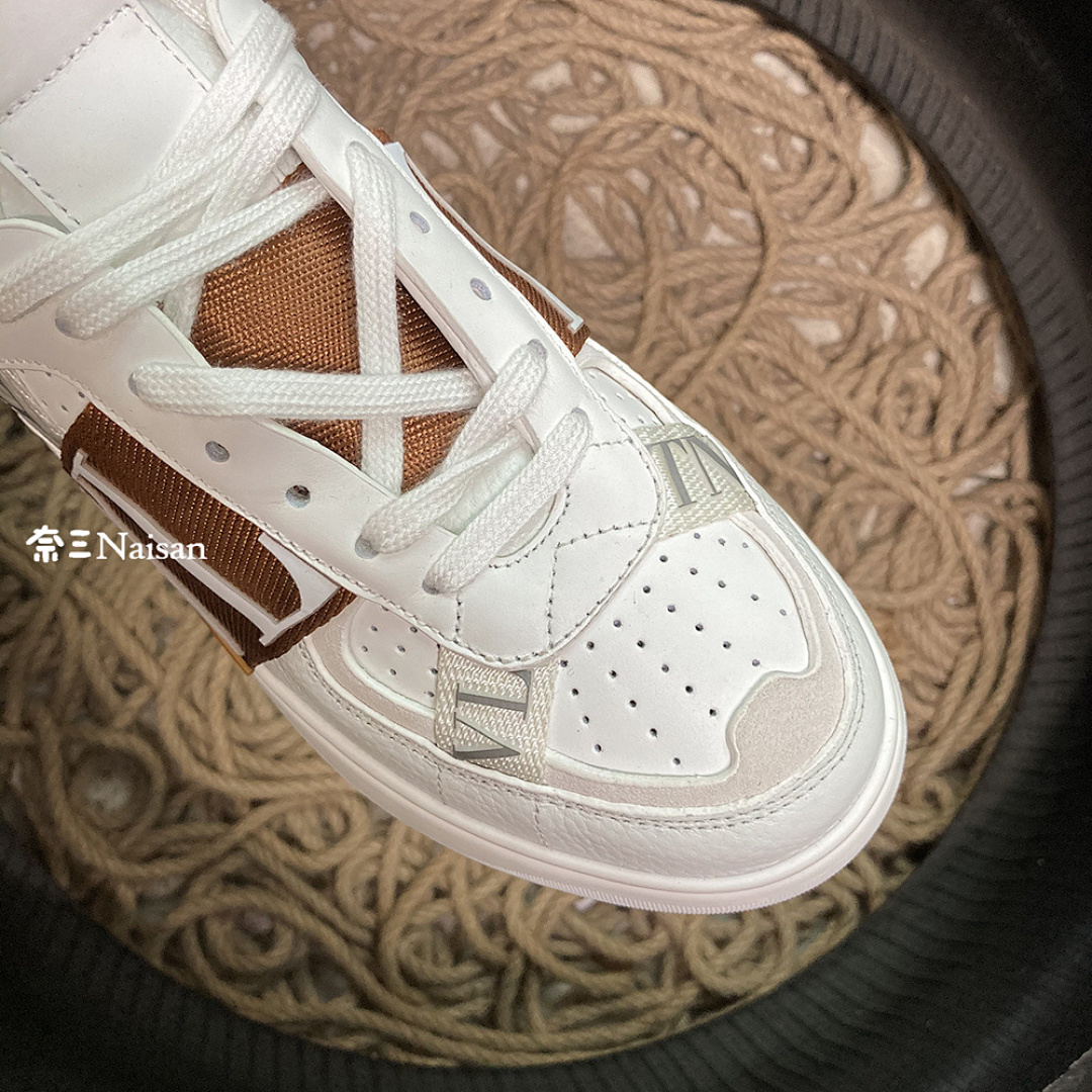 ▶ VL7N SNEAKER WITH BANDS HIGH - Image 14