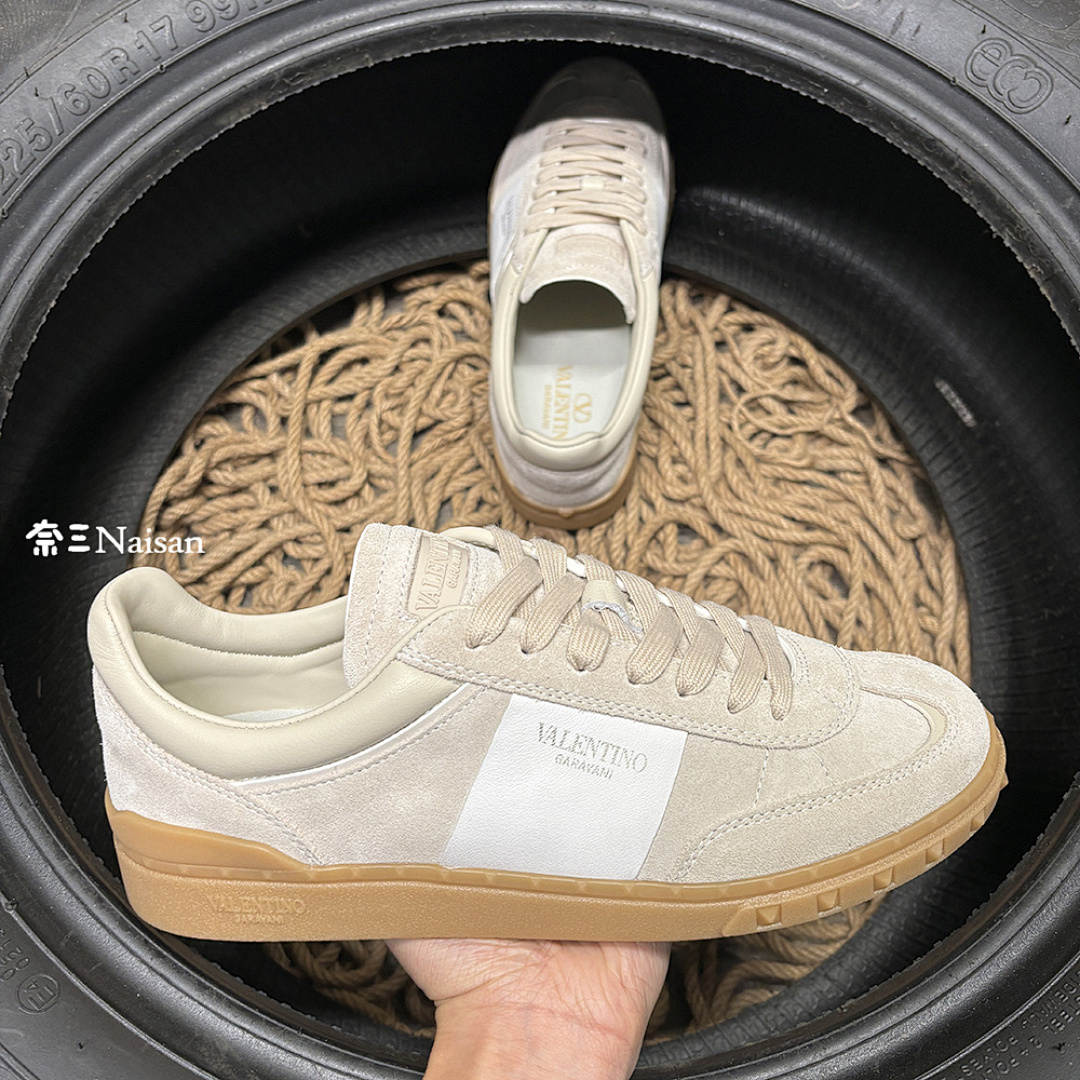 ▶ UPVILLAGE LOW - Image 8
