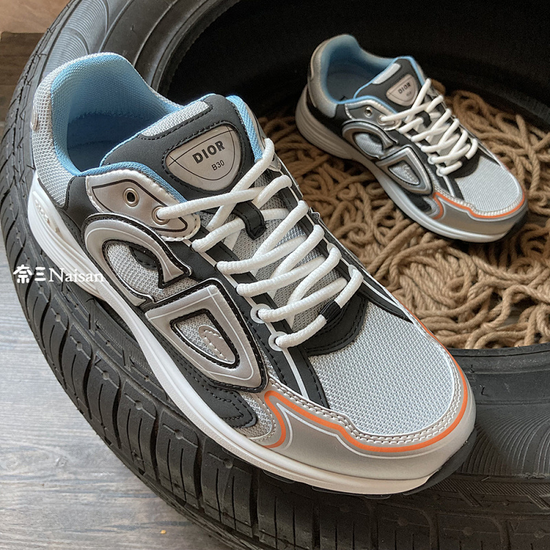 Product Product, photo 1