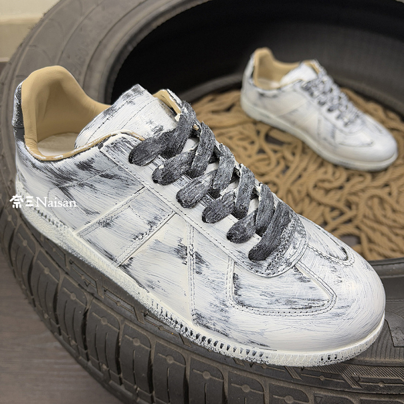 ▶ Replica Sneakers, photo 1