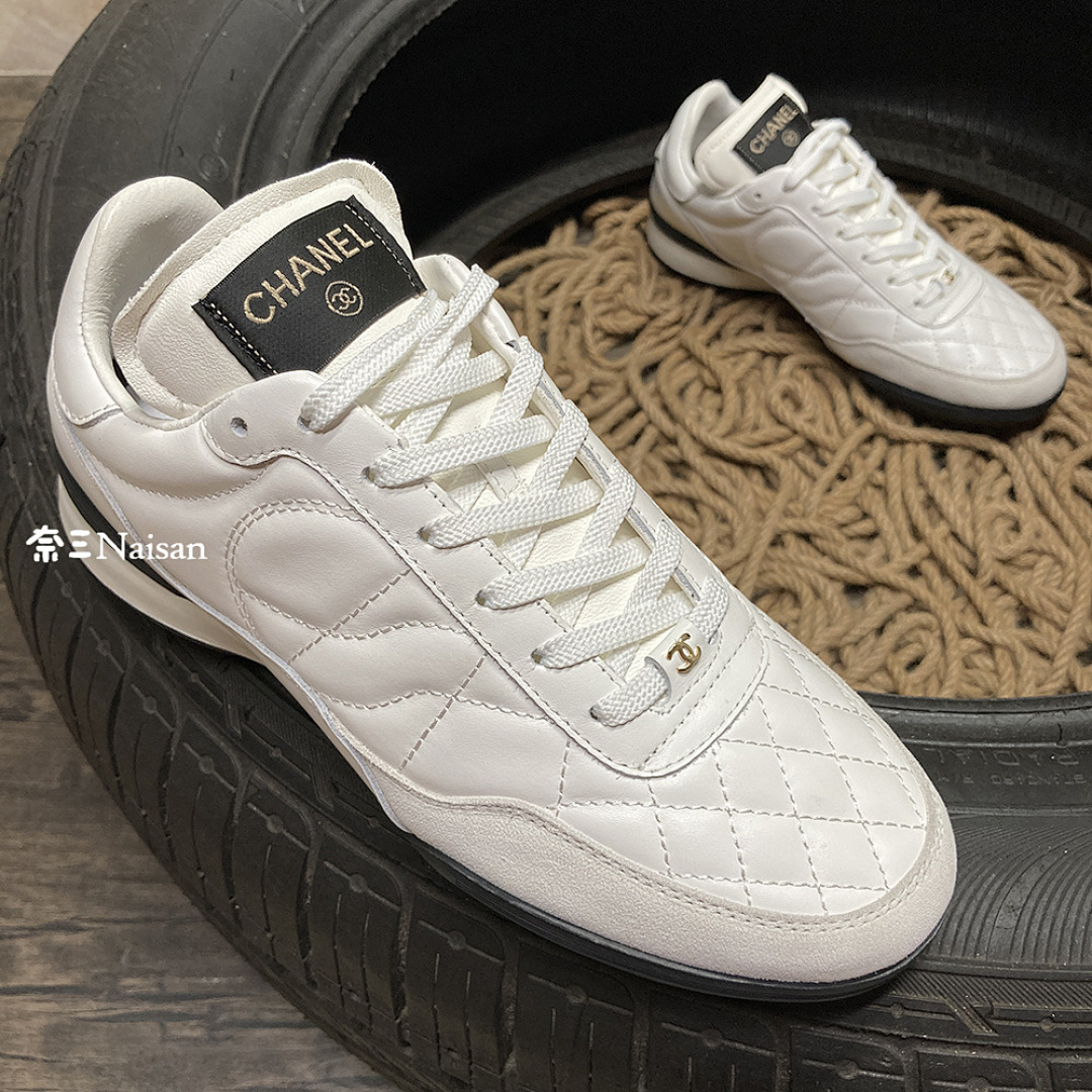 ▶ CHANEL Sneaker, photo 1