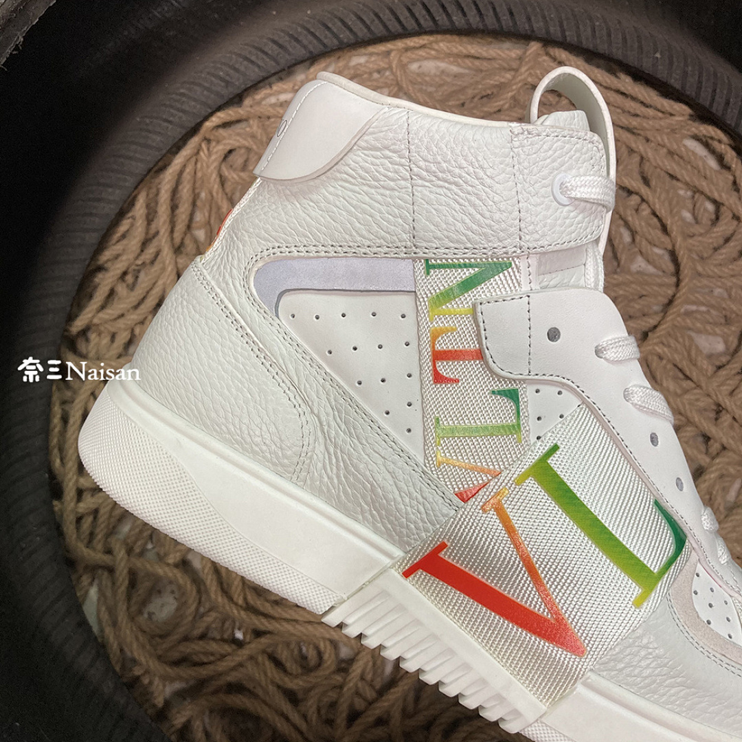 ▶ VL7N SNEAKER WITH BANDS HIGH - Image 11