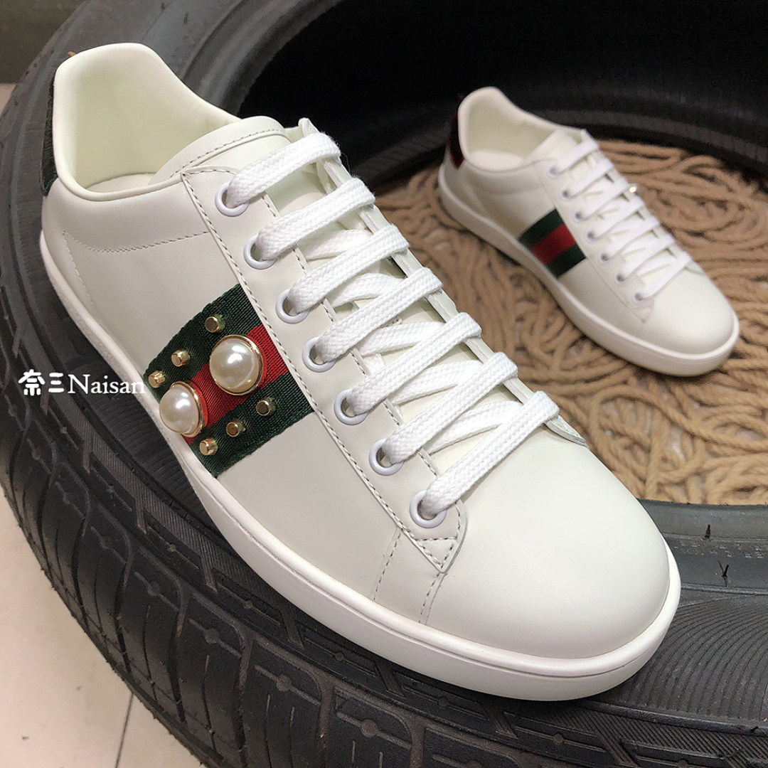 ▶ Ace Studded Leather Sneaker Pearls, photo 1
