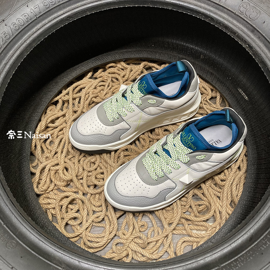 On Running ONE STUD MID-TOP SNEAKER IN NAPPA LEATHER - Image 7