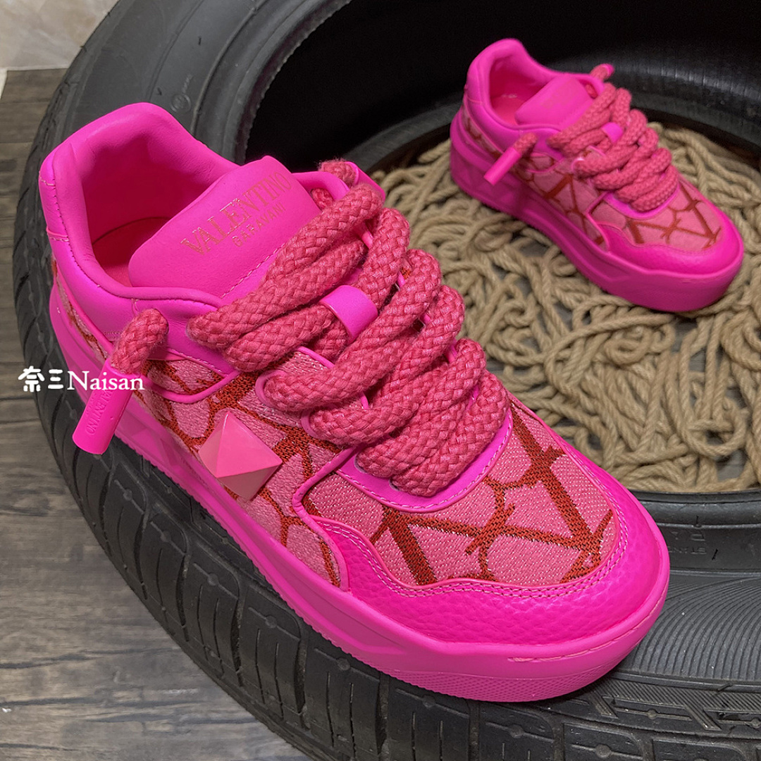 On Running ONE STUD XL NAPPA LEATHER LOW-TOP