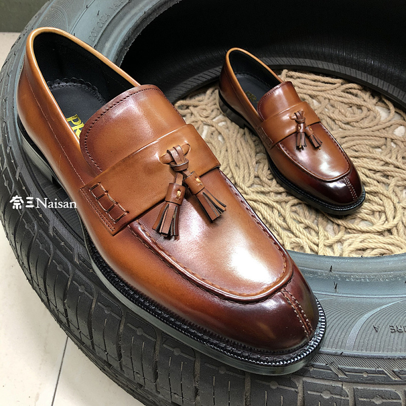 ▶ 0191 Prada Loafers, photo 1