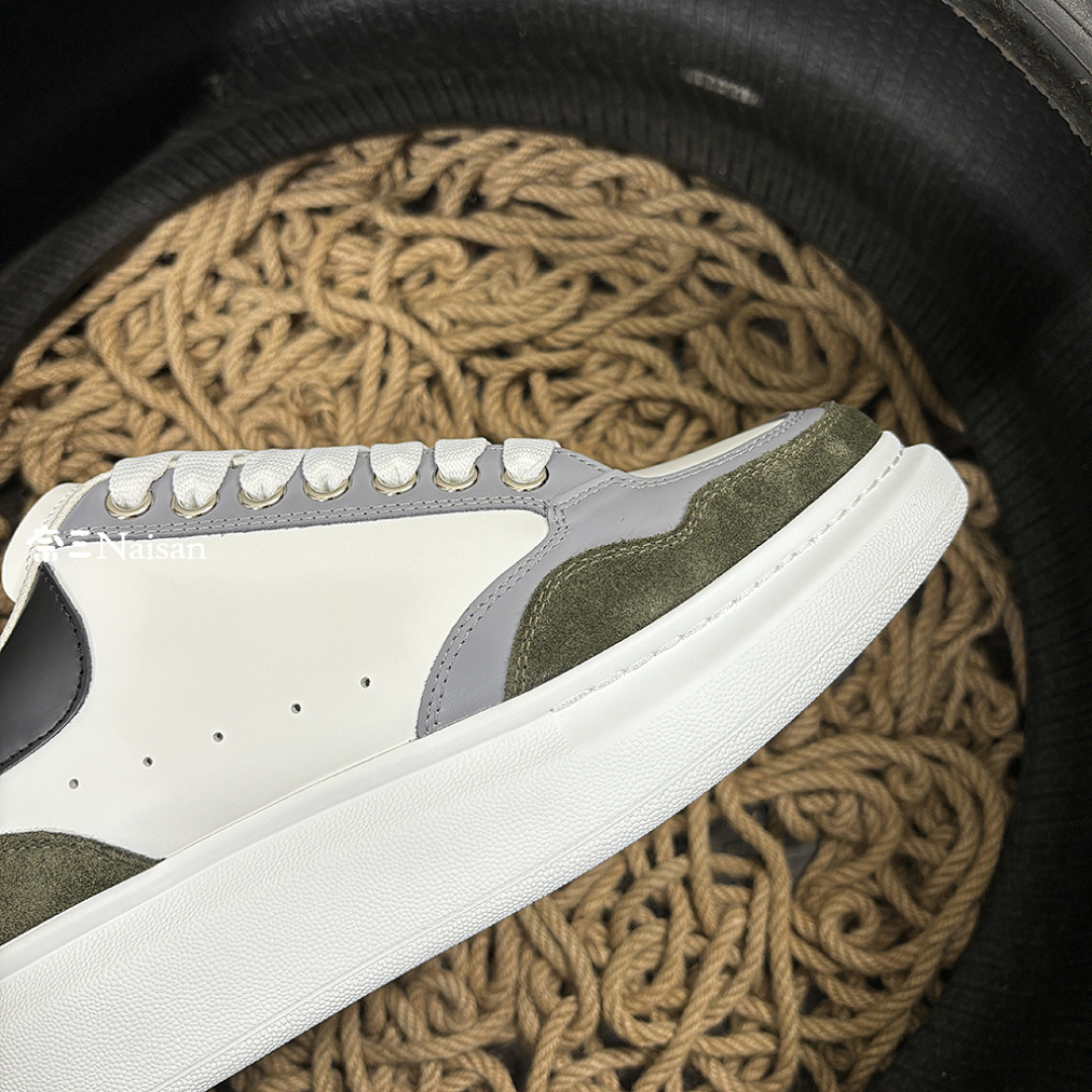 Christian Louboutin Alexander McQueen Sneaker - Image 14