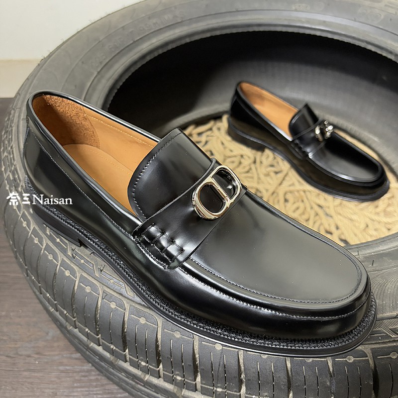 ▶ CD Loafer, photo 1