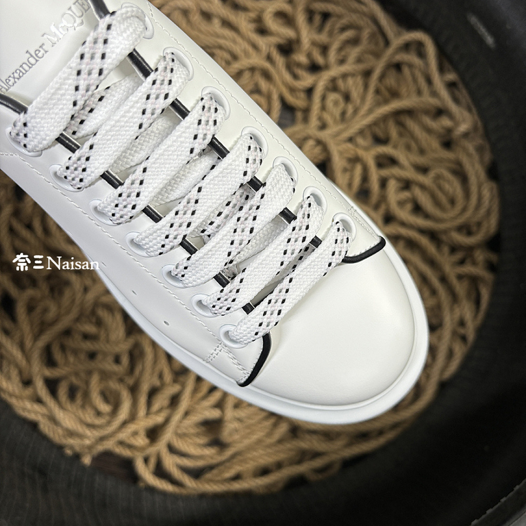 Christian Louboutin Alexander McQueen Sneaker - Image 16