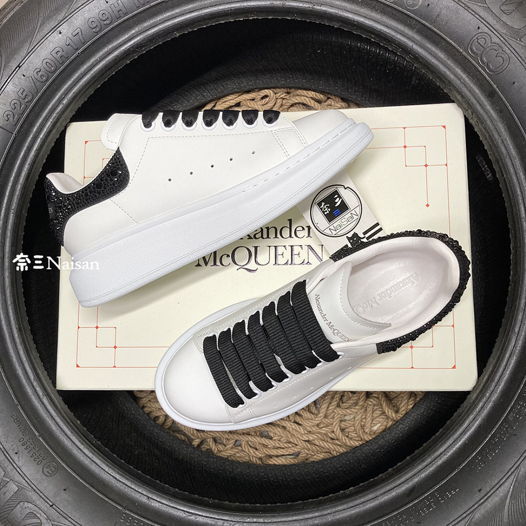 Christian Louboutin Alexander McQueen Sneaker - Image 2