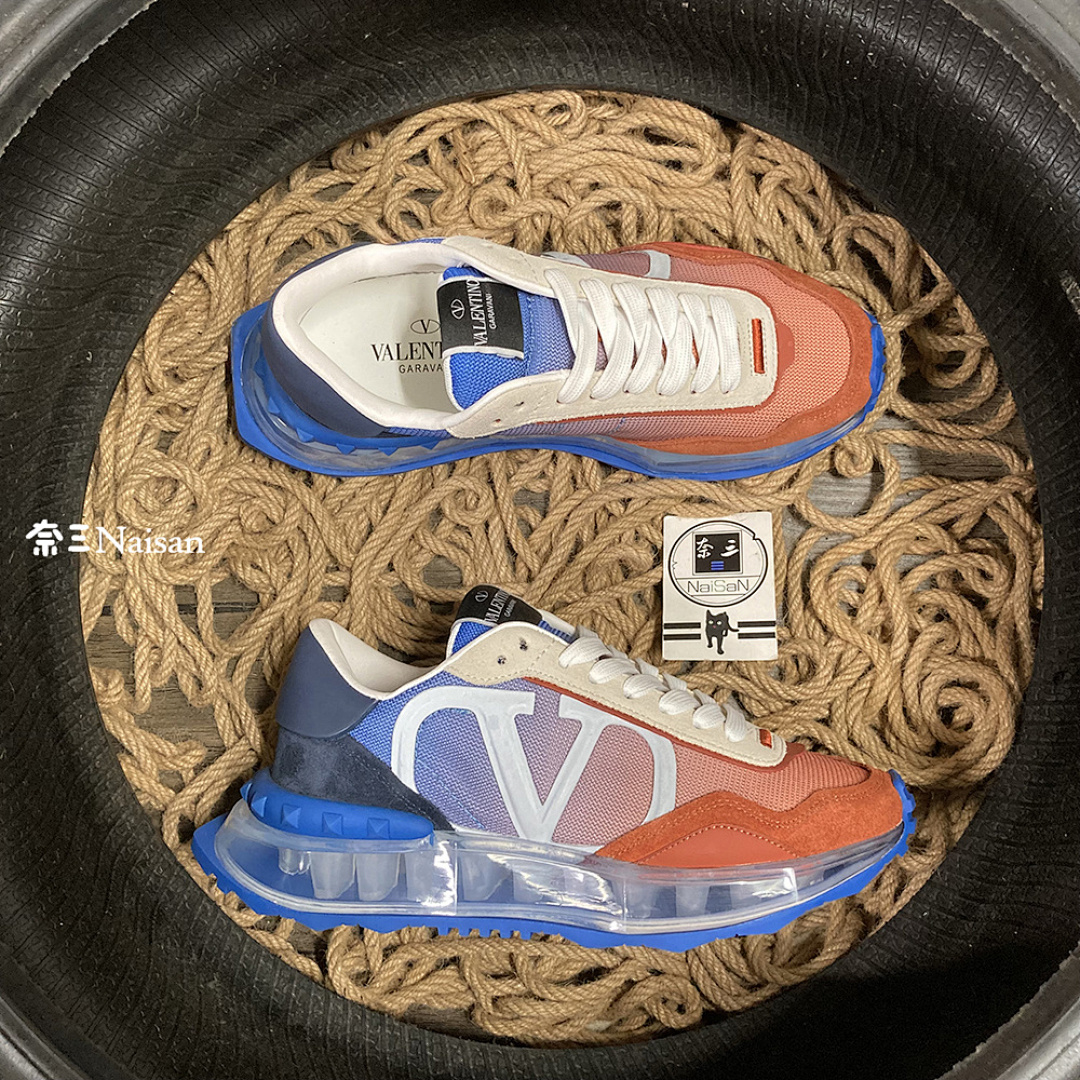 ▶ Valentino Sneakers - Image 4