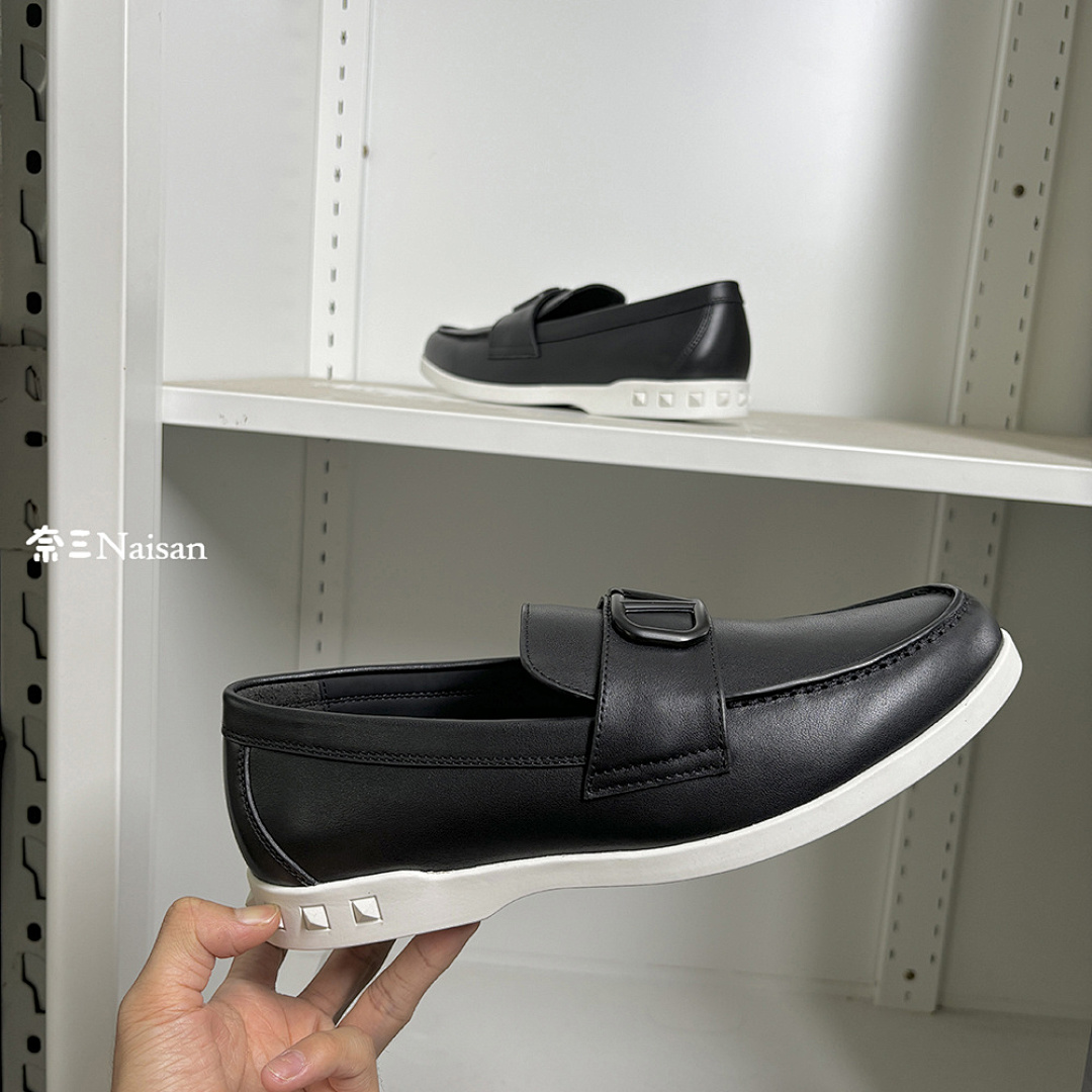 ▶ LEISURE - Image 18