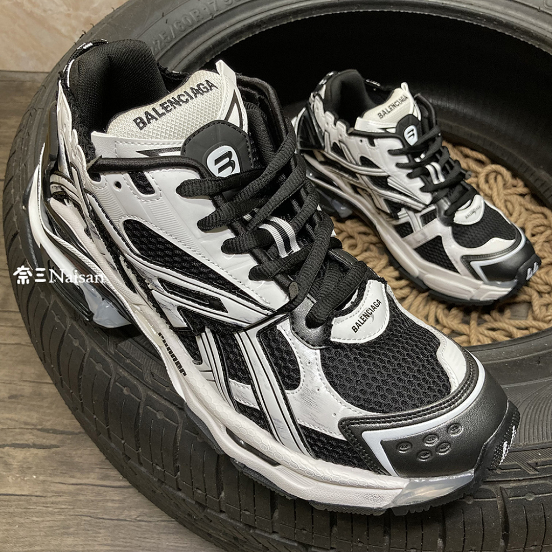 ▶ Balenciga Sneaker, photo 1