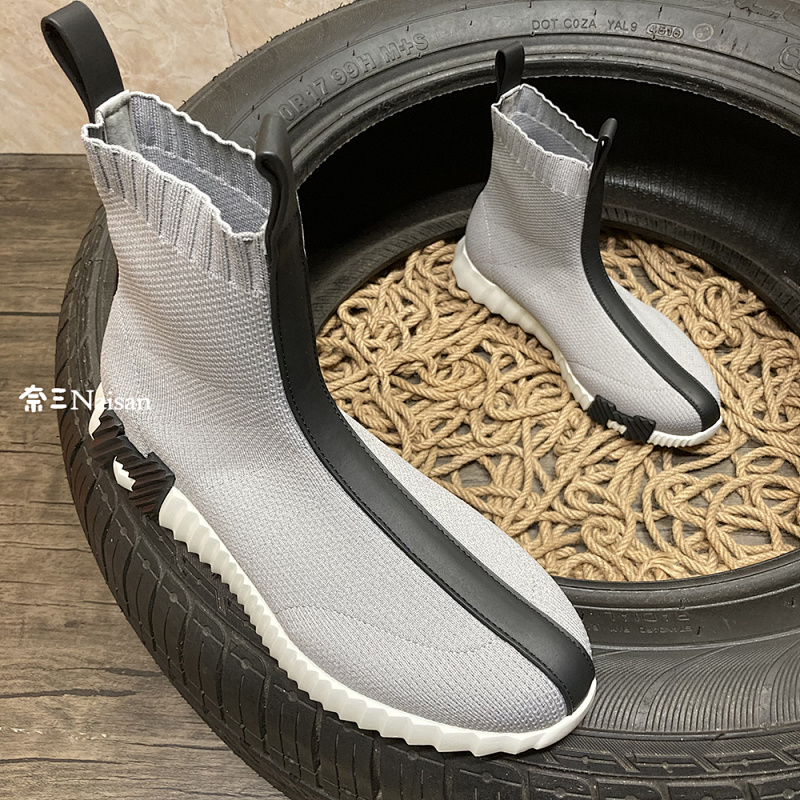 ▶ Hermes Sneakers, photo 1