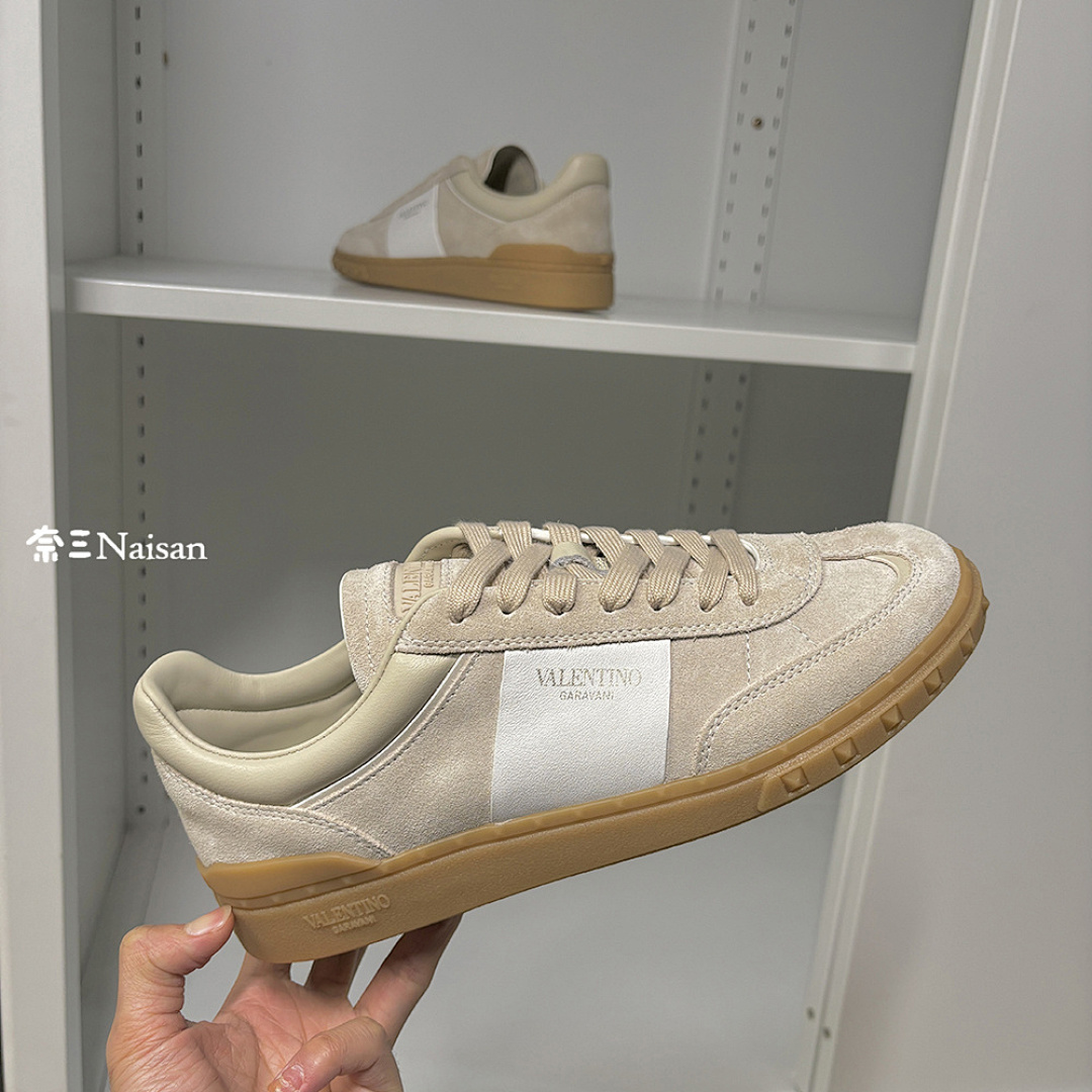 ▶ UPVILLAGE LOW - Image 16