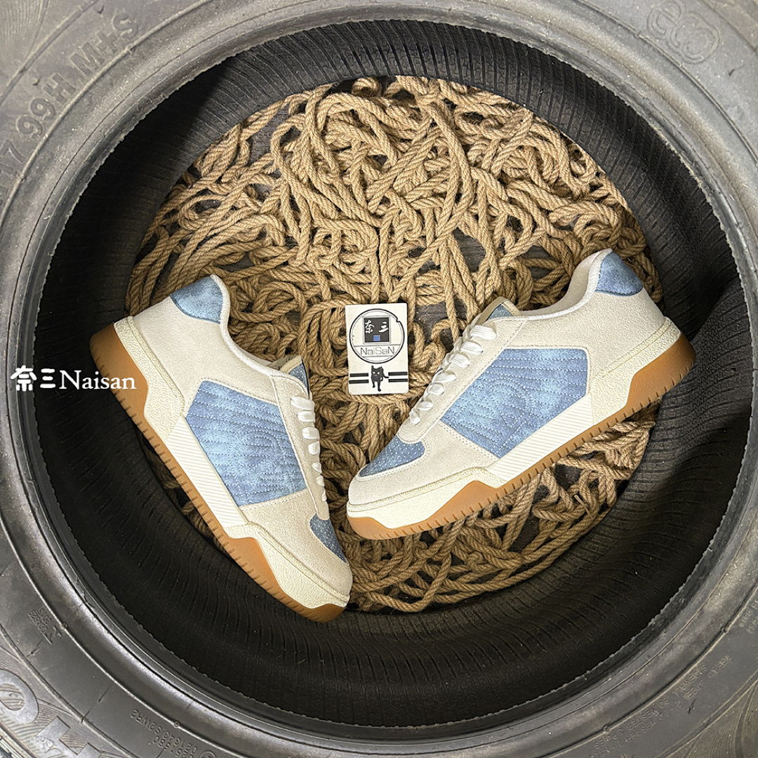 ▶ Sparry Trainer - Image 3