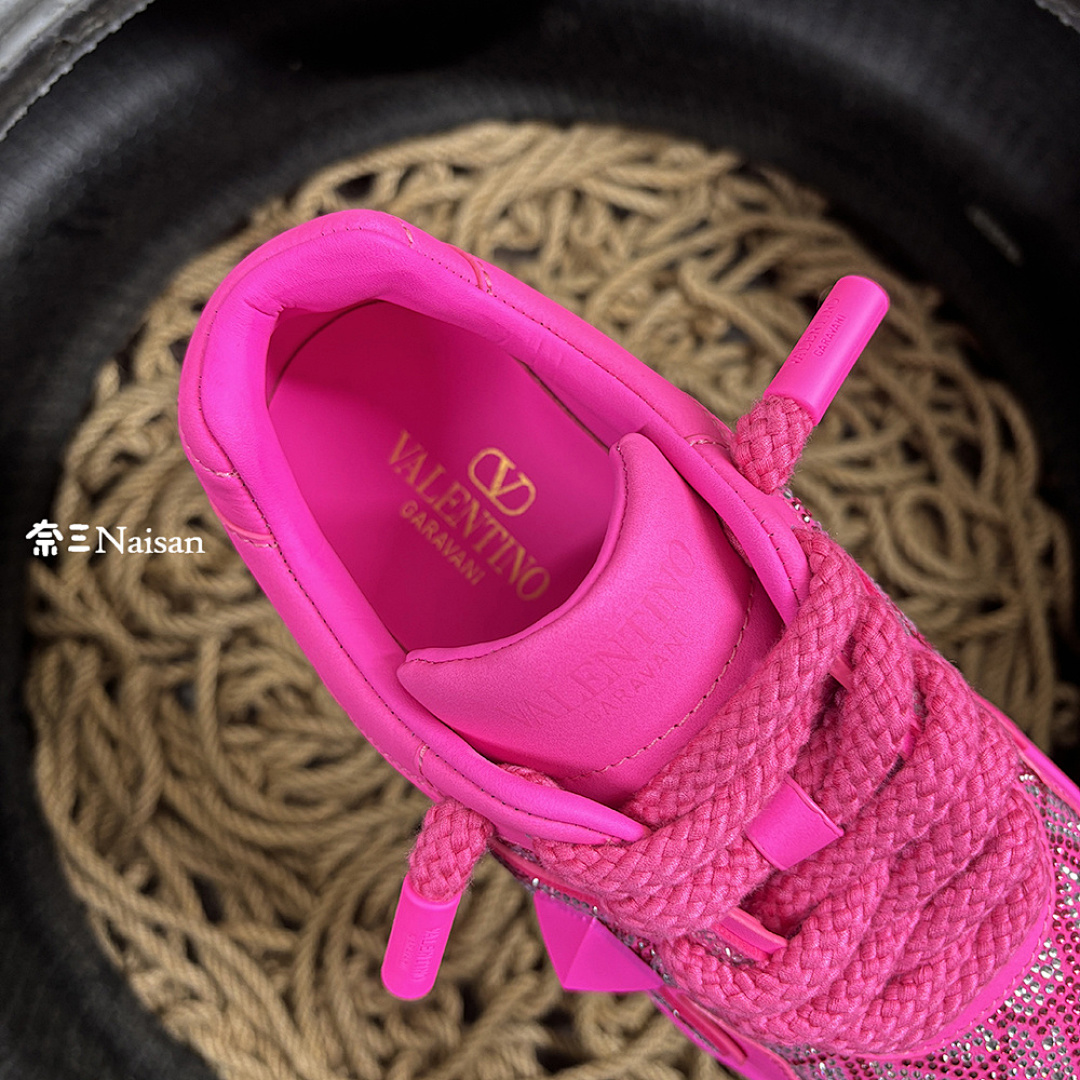 On Running ONE STUD XL NAPPA LEATHER LOW-TOP - Image 14