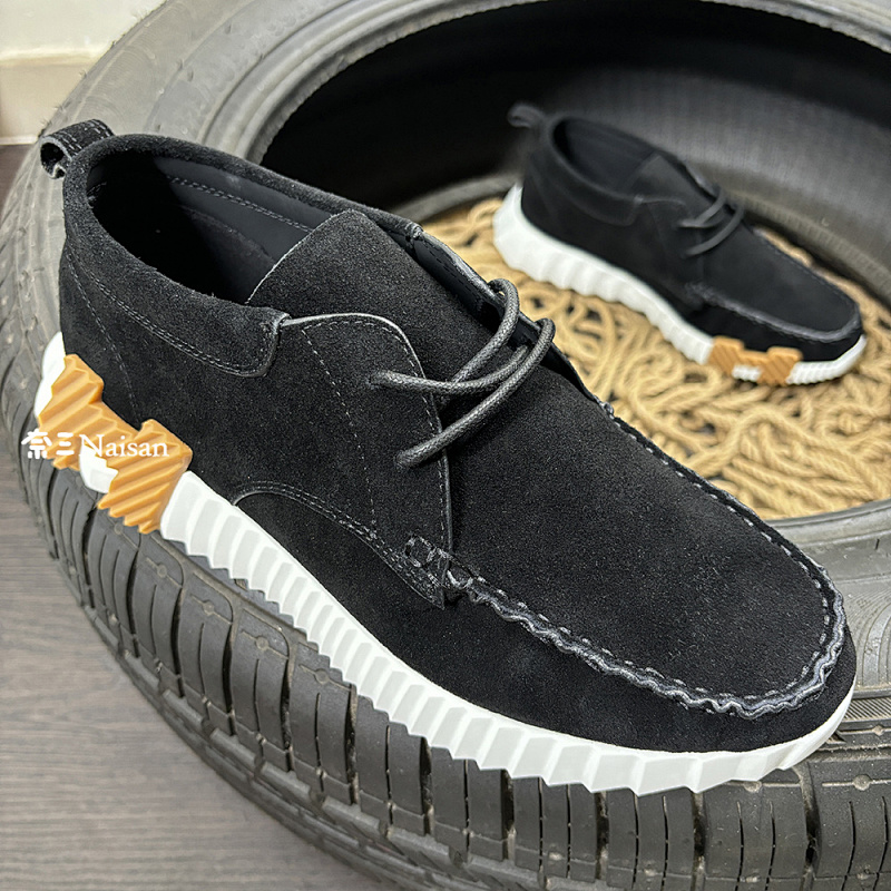 ▶ Hermes Sneakers, photo 1