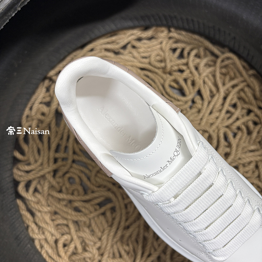 Christian Louboutin Alexander McQueen Sneaker - Image 15